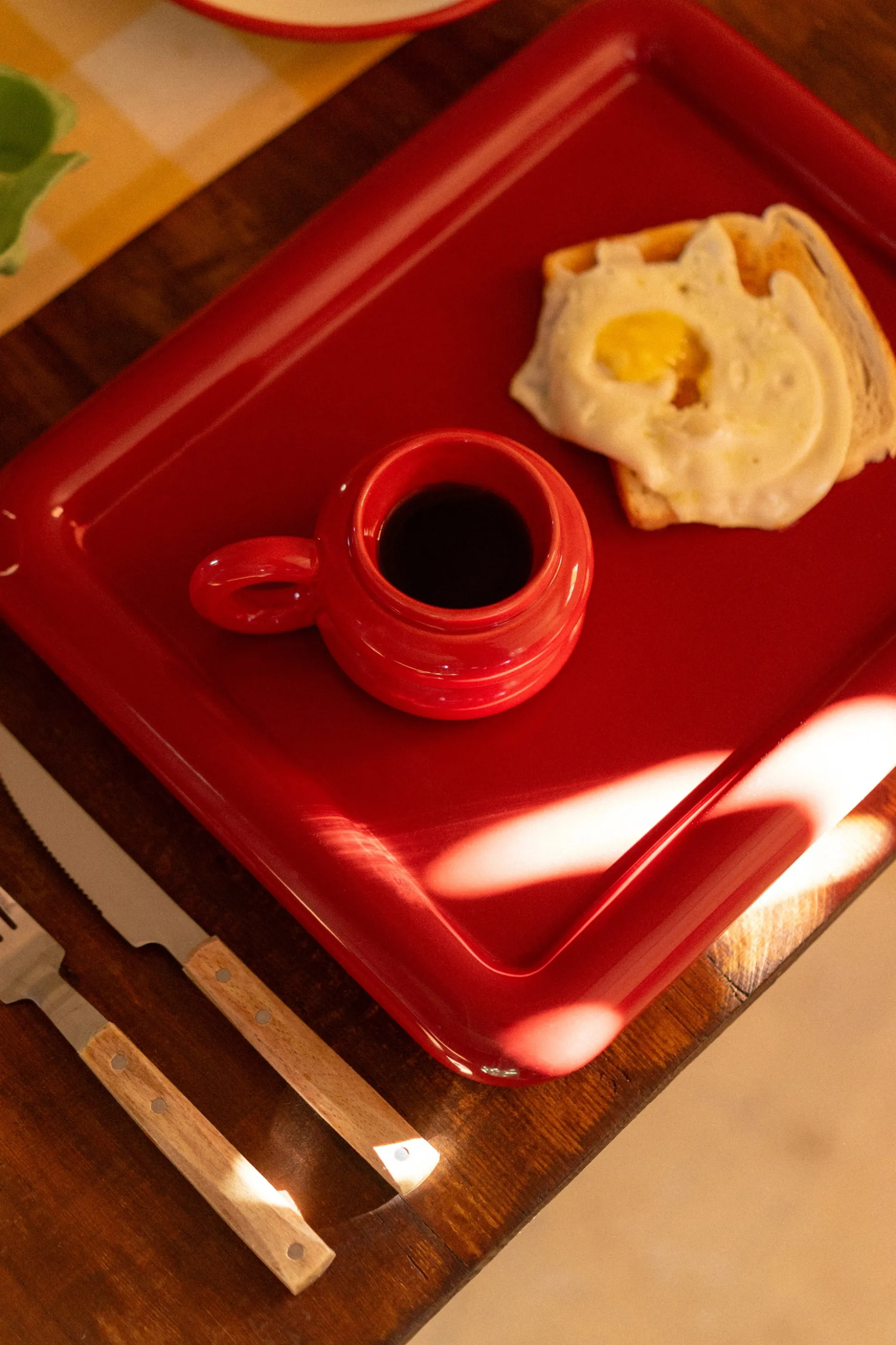 PLATEAU CARRE CONNOR ROUGE^Make My Lemonade Best
